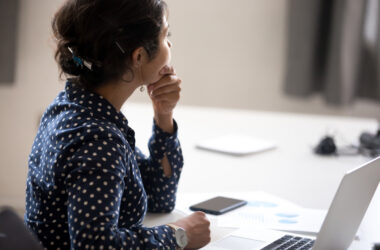 YouTubeでうまく話せない原因は2つ！解決策を徹底解説