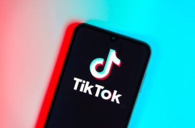 TikTokとYouTubeの連携方法とは？｜成果を出すための運用を解説